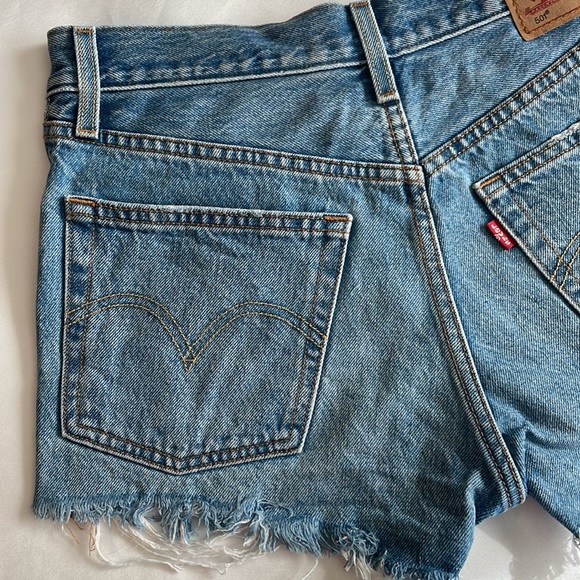 Levi’s 501 High Rise Denim Shorts - Picture 6 of 10